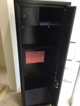 ARMOIRE A FUSILS GUN SAFE 10
